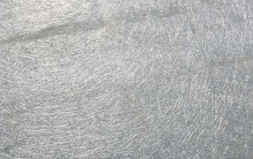 East Stour laminate fibreglass or shingles?